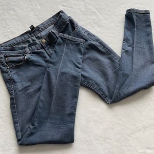 Forever 21 dark blue jeans, size 26